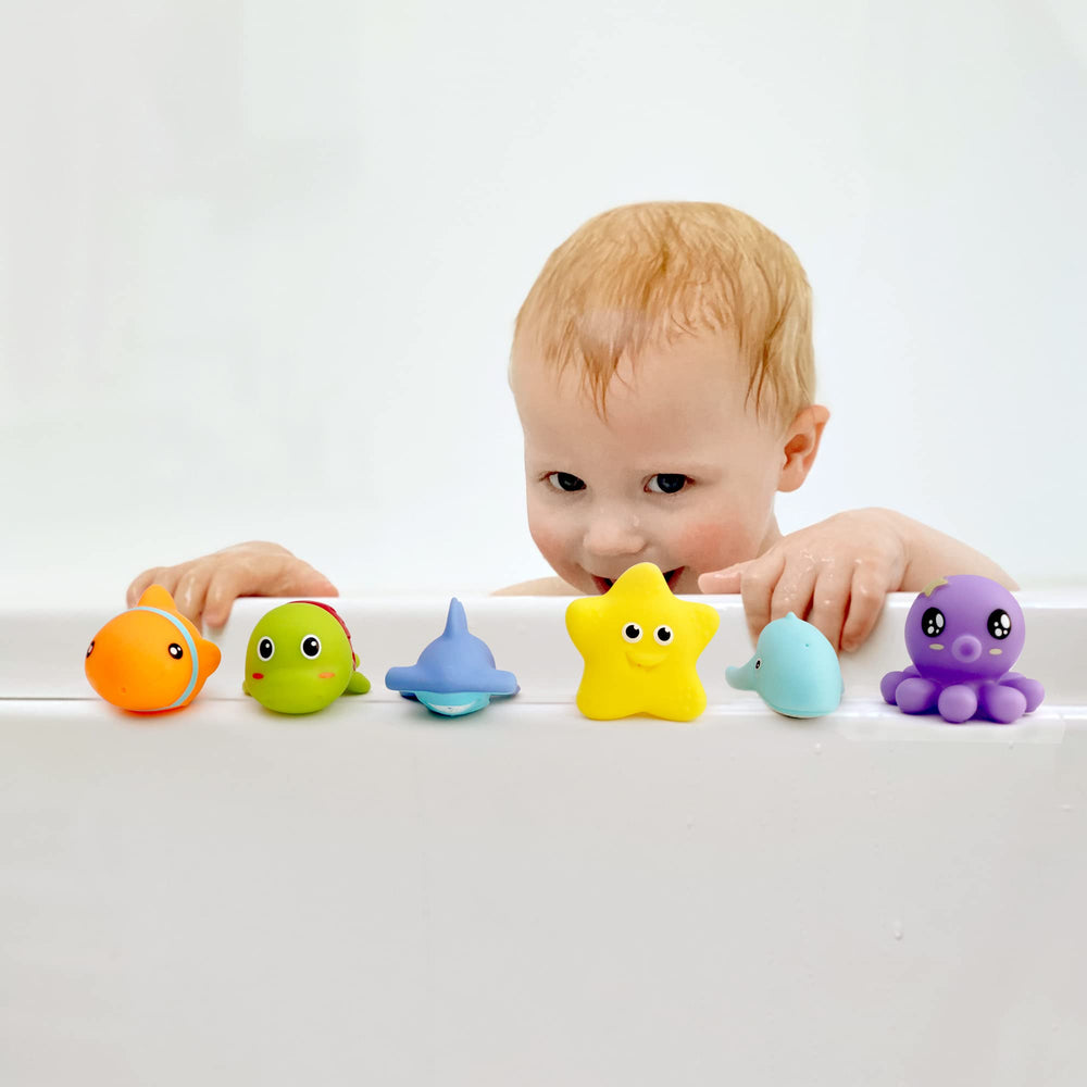 Hely Cancy easy-to-clean bath toy; perfect for small children.