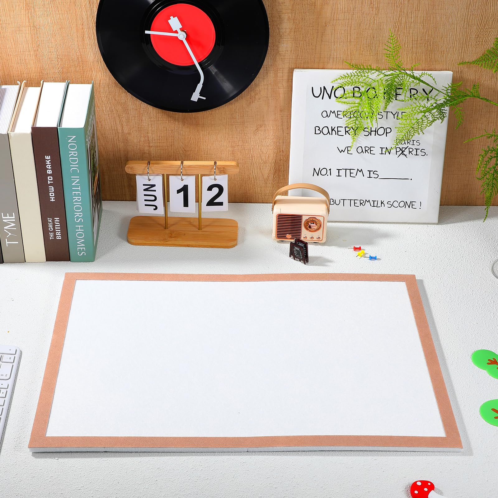 Hemoton portable puzzle mat is ideal for on-the-go puzzling.