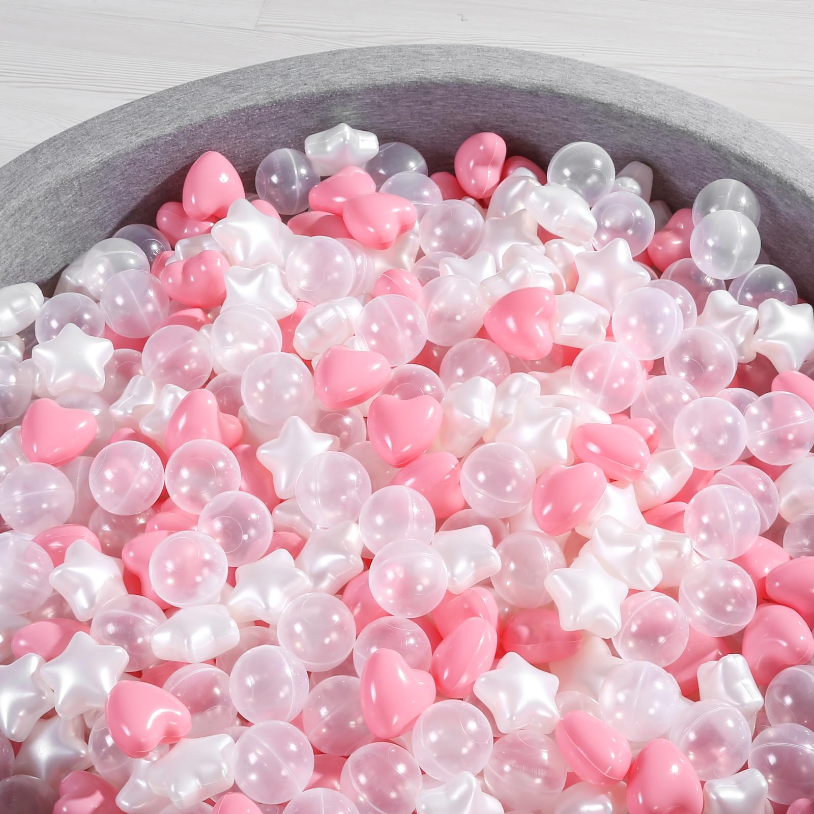 Heopeis ball pit balls close-up highlights pearl pink clear color and safe material