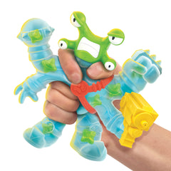 Galaxy Blast Warsnap features star-filled goo filling for tactile fun