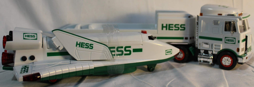 Hess 1999 truck-and-space-shuttle combo full view captures nostalgic set allure.