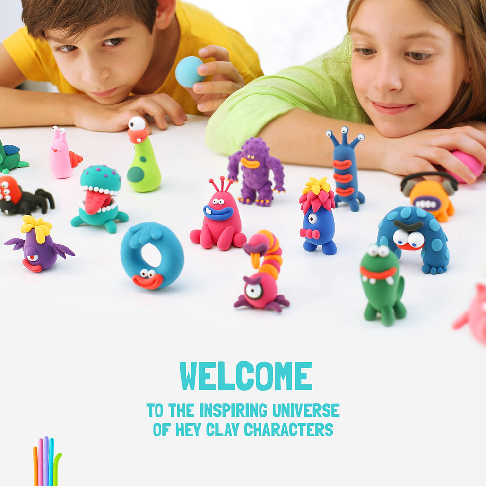 HEY CLAY Set with aliens theme inspiring imaginative character creation.