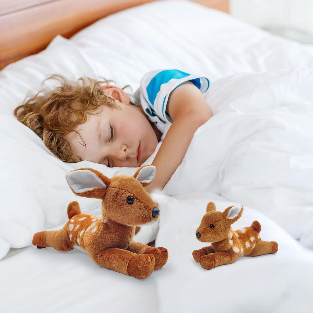 Hideekoog deer plush lying-down face detail, soft fabric close-up