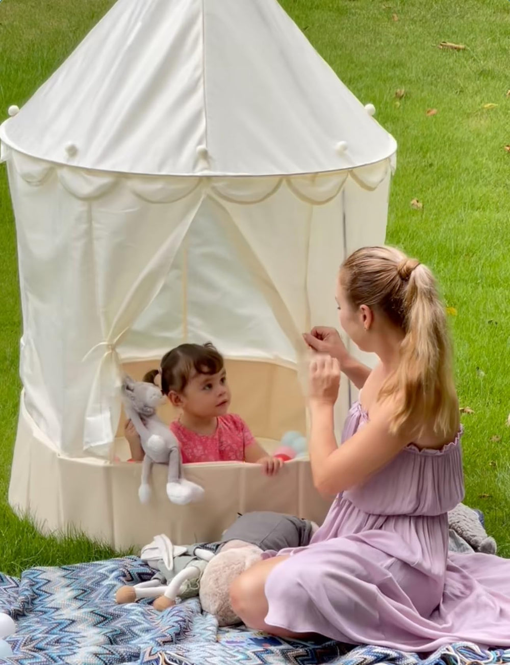 Hikiddy 3-in-1 playhouse with ball pit and lights for cozy imaginative play