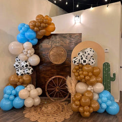 HILAVO matte light blue balloons brighten kid-friendly rodeo events