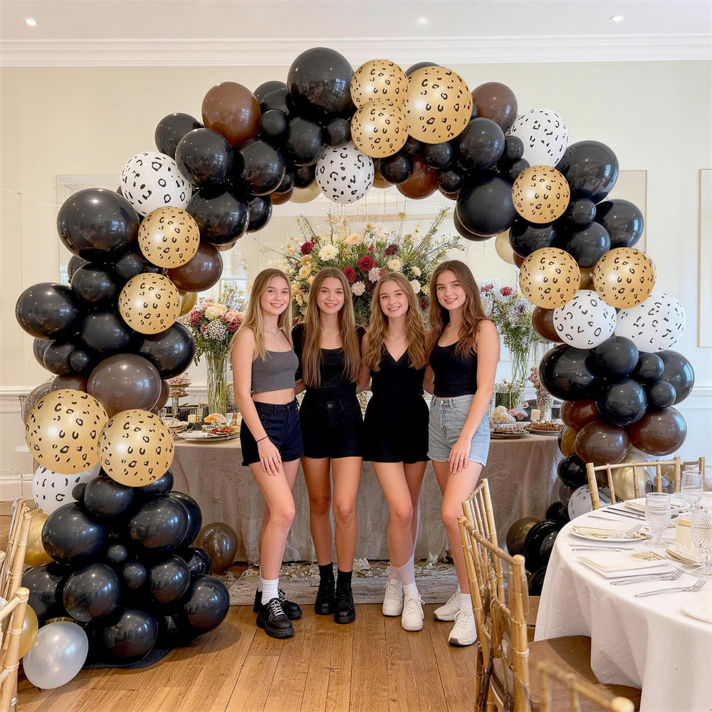 HILAVO ribbon included helps create polished bouquet centerpieces.