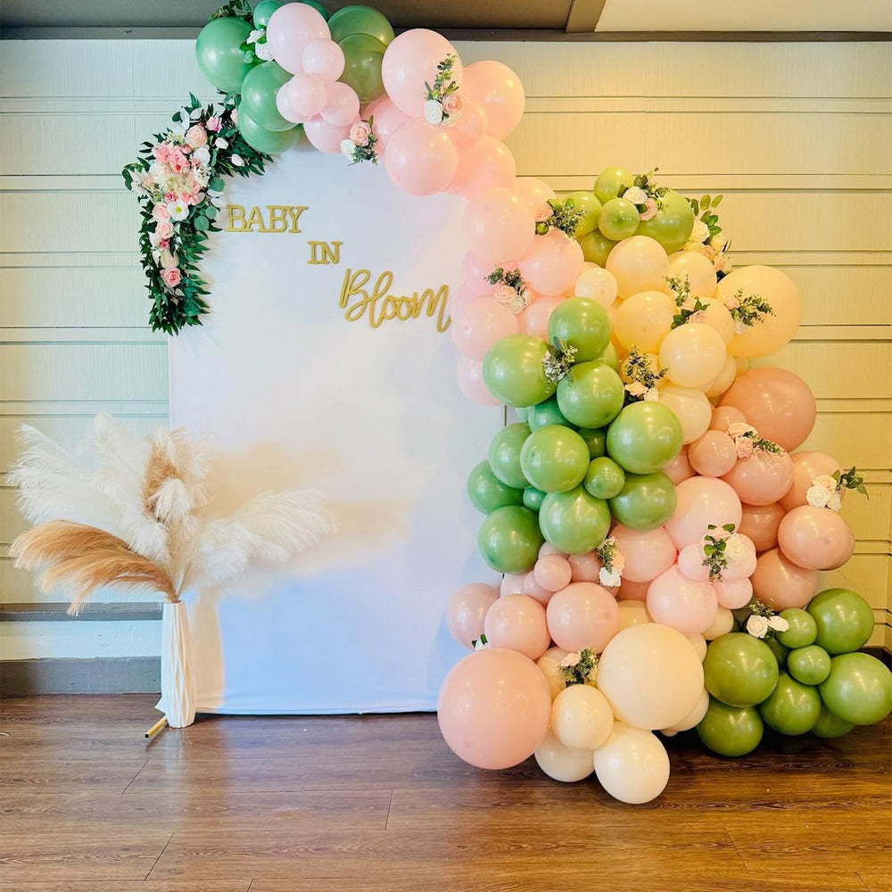 HILAVO safari-themed balloons enhance woodland party decor
