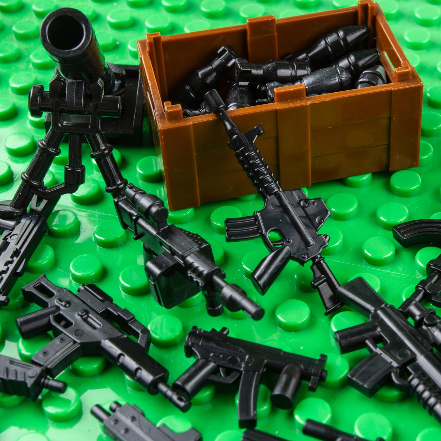 HIMIRICH sturdy plastic toy weapons for hands-on play