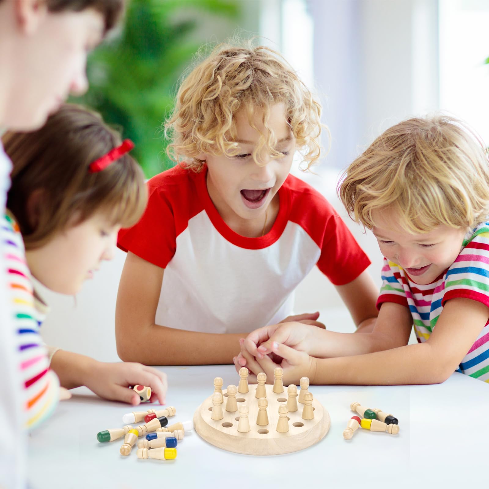 Hirger Wooden Memory Chess players gathered for family playtime.