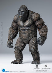 Hiya Toys Kong Exquisite Series battle-scar chest detail enhances realism.