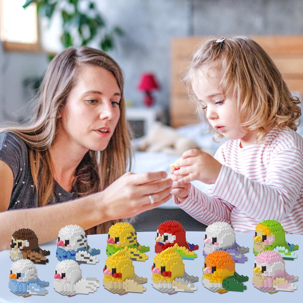 HJPLPXH Parrots family play scene – shared learning during builds.