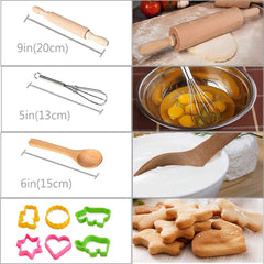 HmiL-U Chef Set oven mitt protects little hands during pretend baking.