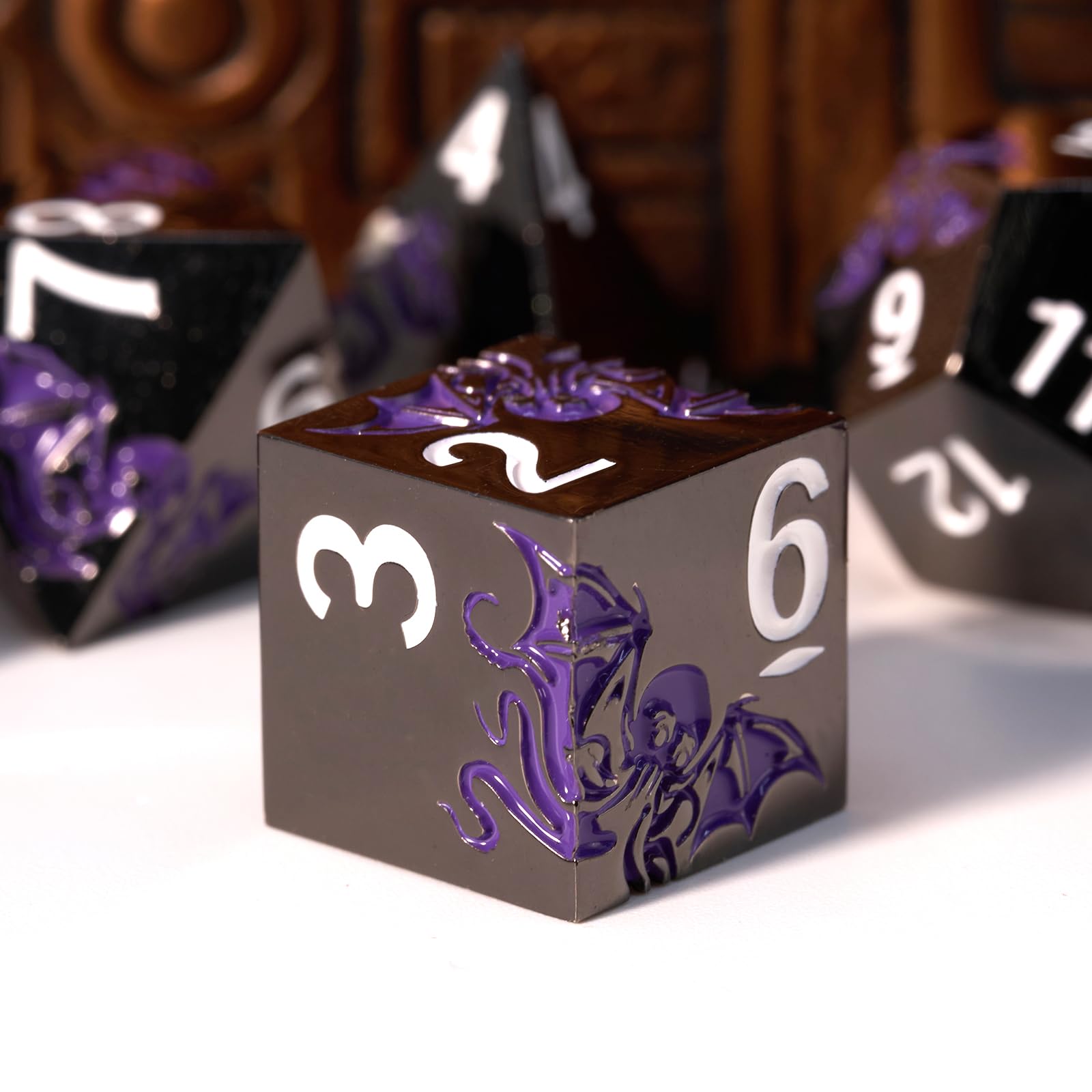 HNCCESG Cthulhu octopus D6 die in shadow purple on black, smooth rolls for adventures