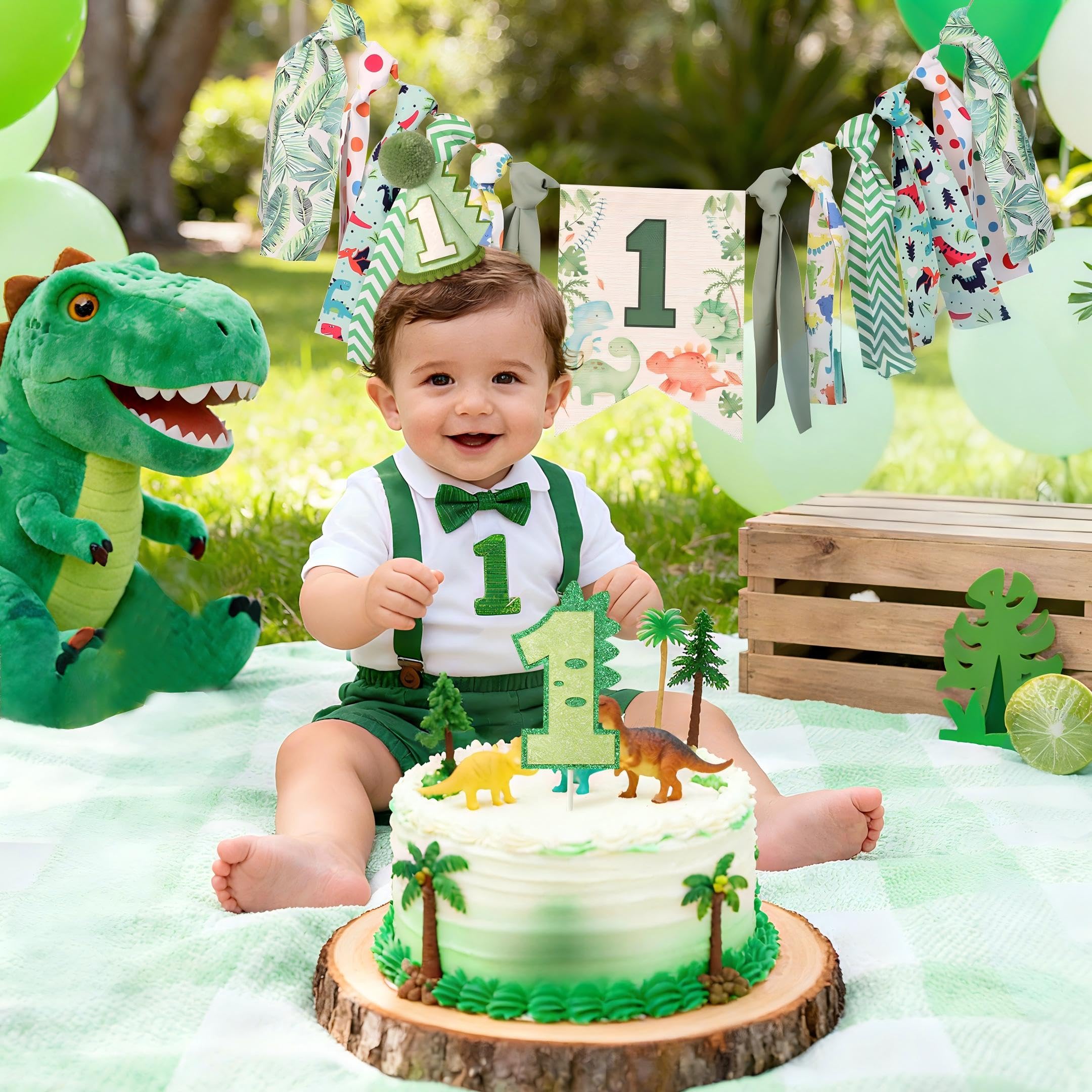 HODIHIWI dinosaur birthday hat—playful headpiece for photos