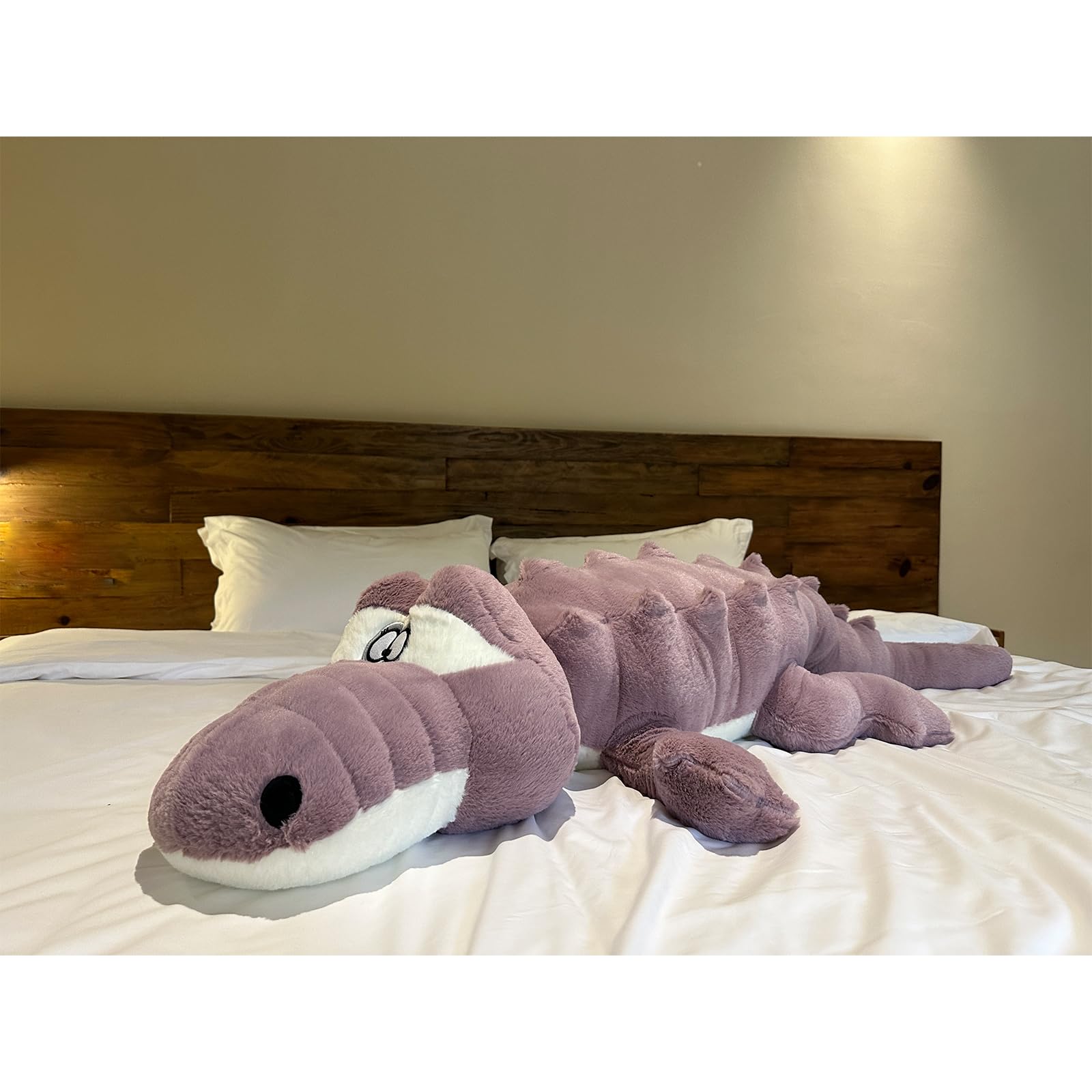 Hofun4U alligator plush 46-inch bedroom decor, soft and comforting.