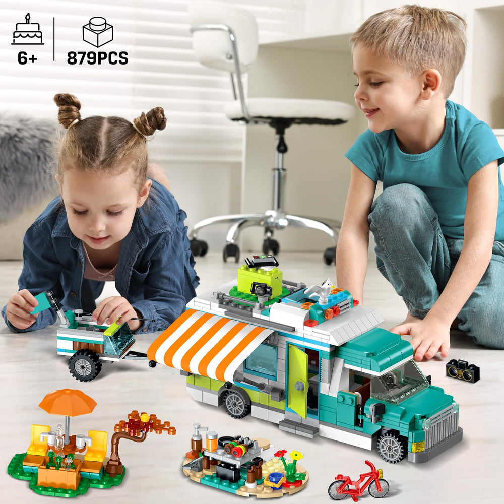 HOGOKIDS City Camper Van removable roof enables quick customization.