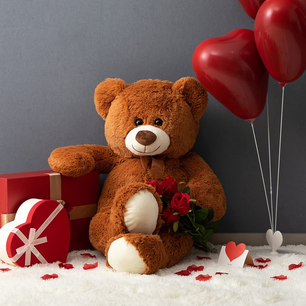 HollyHOME teddy bear close-up showing secure stitching and soft fur for safe play.
