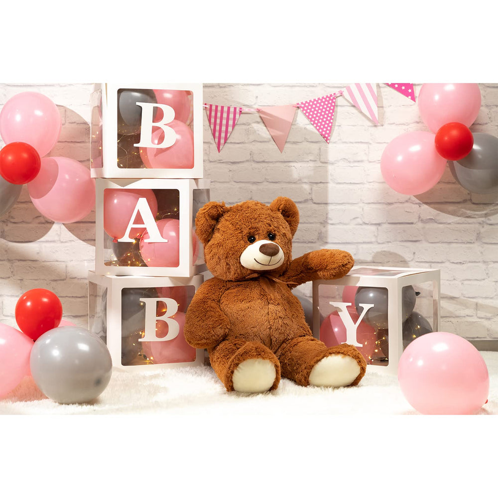 HollyHOME ultra-soft plush fur invites gentle hugging and comfort.
