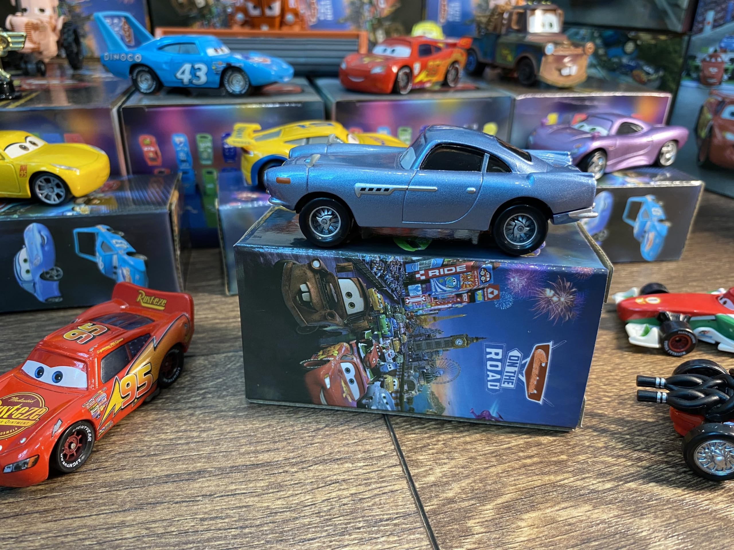 HOMETEAM SP MC Missile die-cast car side profile highlight.