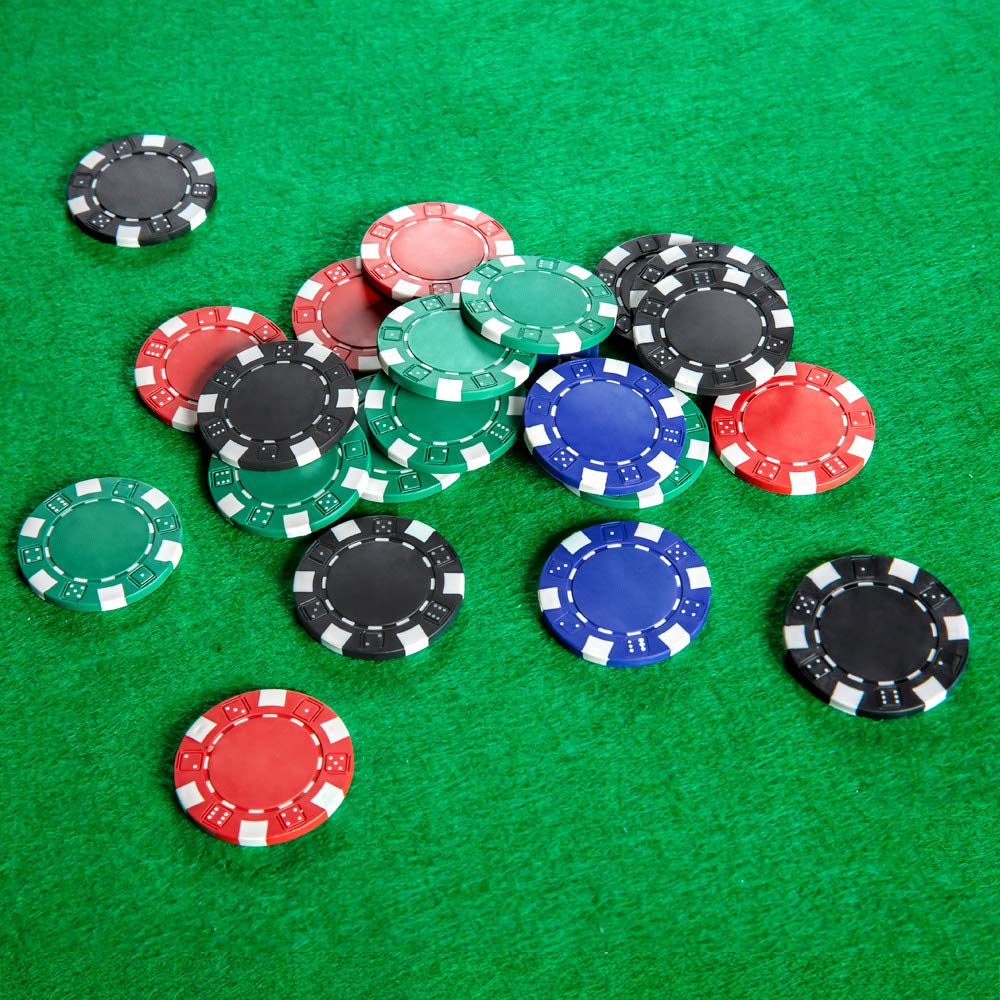 Homwom gift-ready poker chip set packaged for gifting.