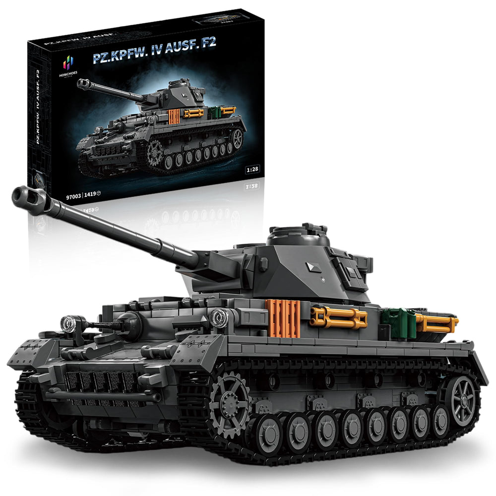 honchoes Panzer IV tank assembly—highly detailed 1:28 replica for desk display.