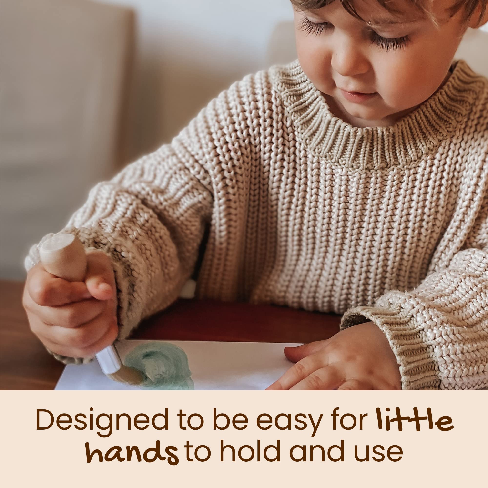 Honeysticks My First Paint Brush Set: chubby wood handles support early creativity.