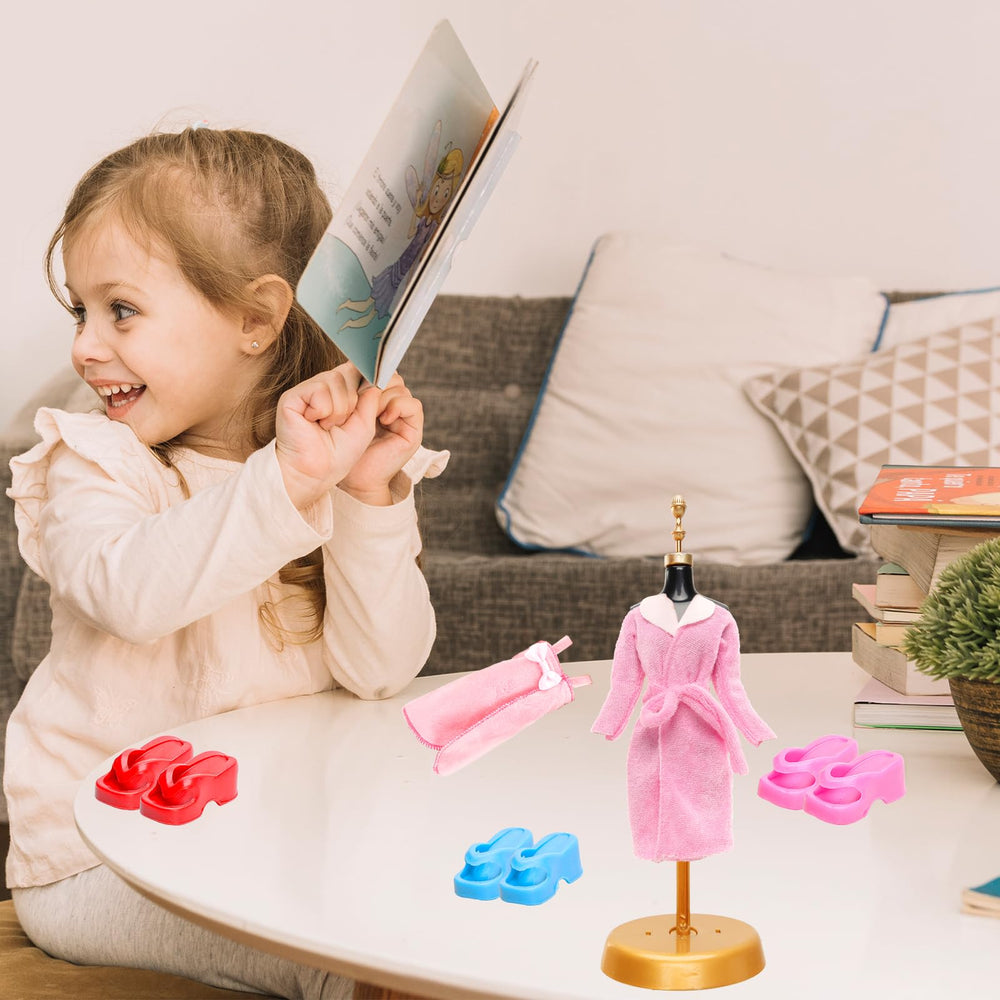HONLAELLA doll slippers for tiny stepping during playtime.