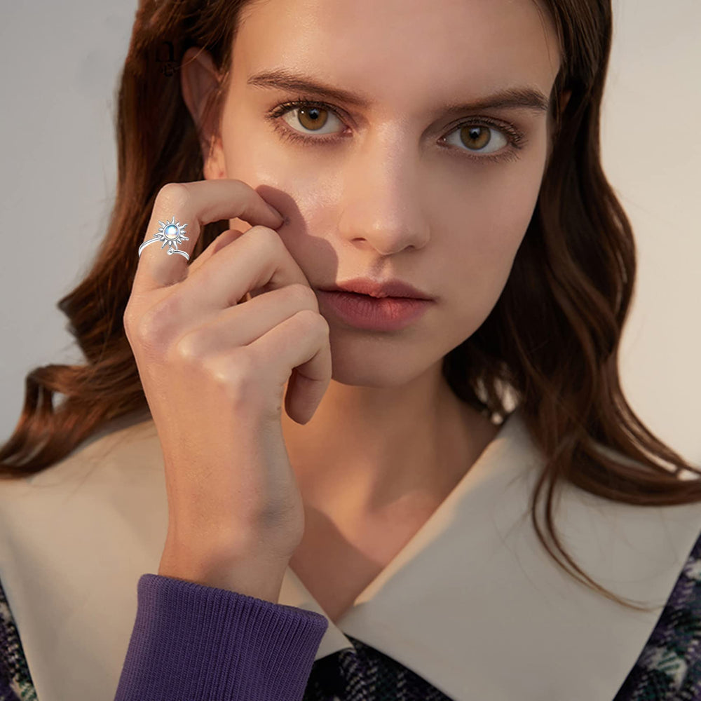 Honsny fidget ring adjustable set for multi-finger wear and mixing styles.