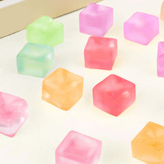 Hooqict BPA-free stress cubes highlight safety with durable squeeze