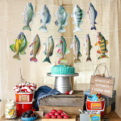 Hooqict Gone Fishing banner unstrung design lets you tailor space usage