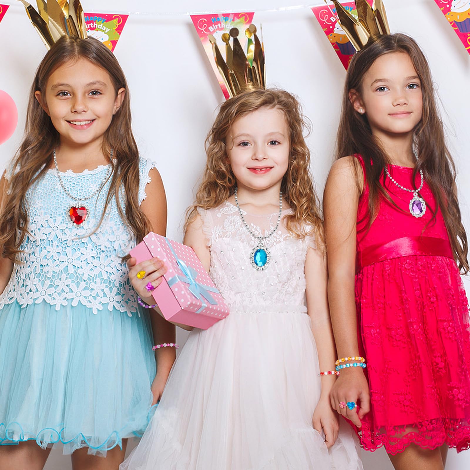 Hooqict colorful beads attract little designers to create vibrant outfits.