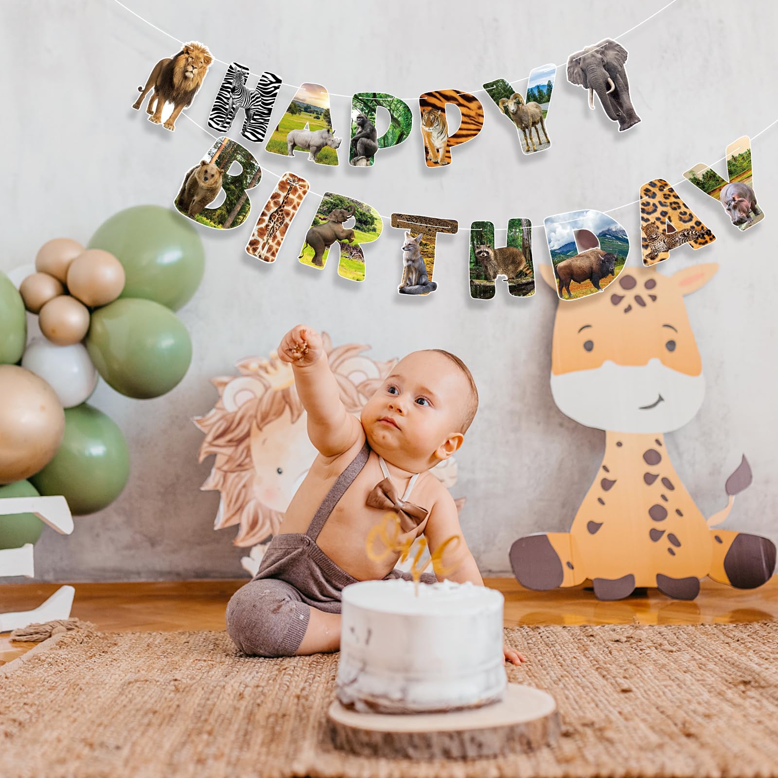 Hooqict banner used as a photo background for kids party memories
