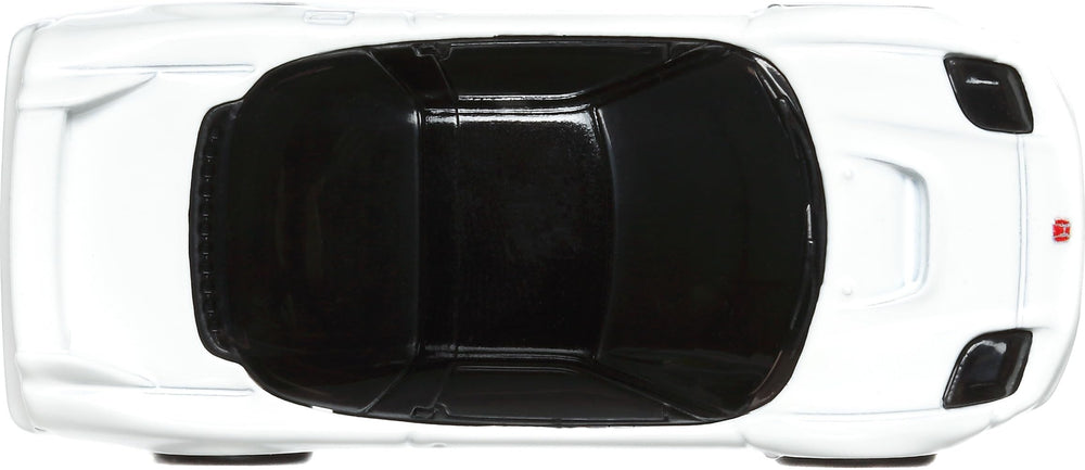 Hot Wheels Circuit Legend 1:64 detailed casting offers premium realism for display shelves.