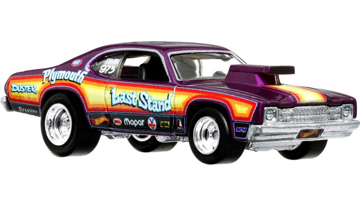 Hot Wheels Circuit Legend Plymouth Duster 73 with authentic casting for display.