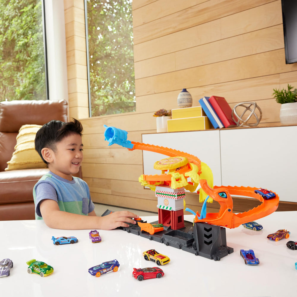 Hot Wheels City cobra tail release sends cars onto a suspenseful path.