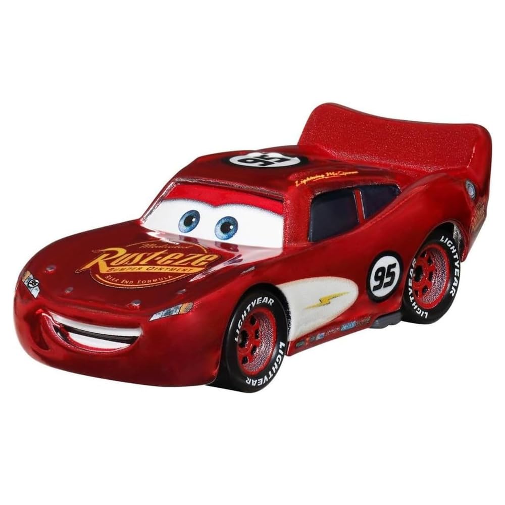 Hot Wheels Lightning McQueen HTX82 model in durable die-cast finish for play and display.