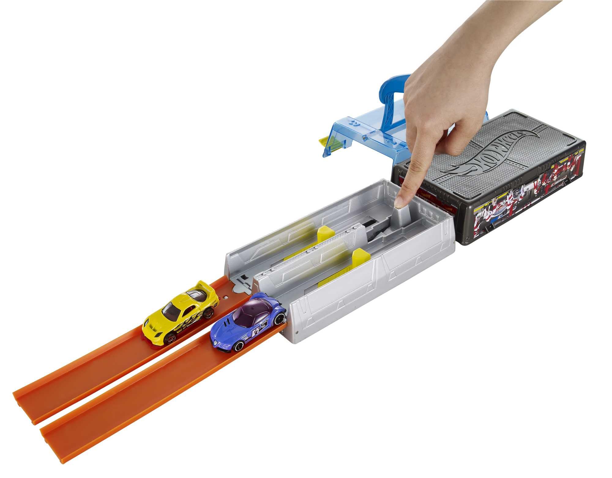 Hot Wheels dual-launcher setup shows side-by-side racing inside a portable case.
