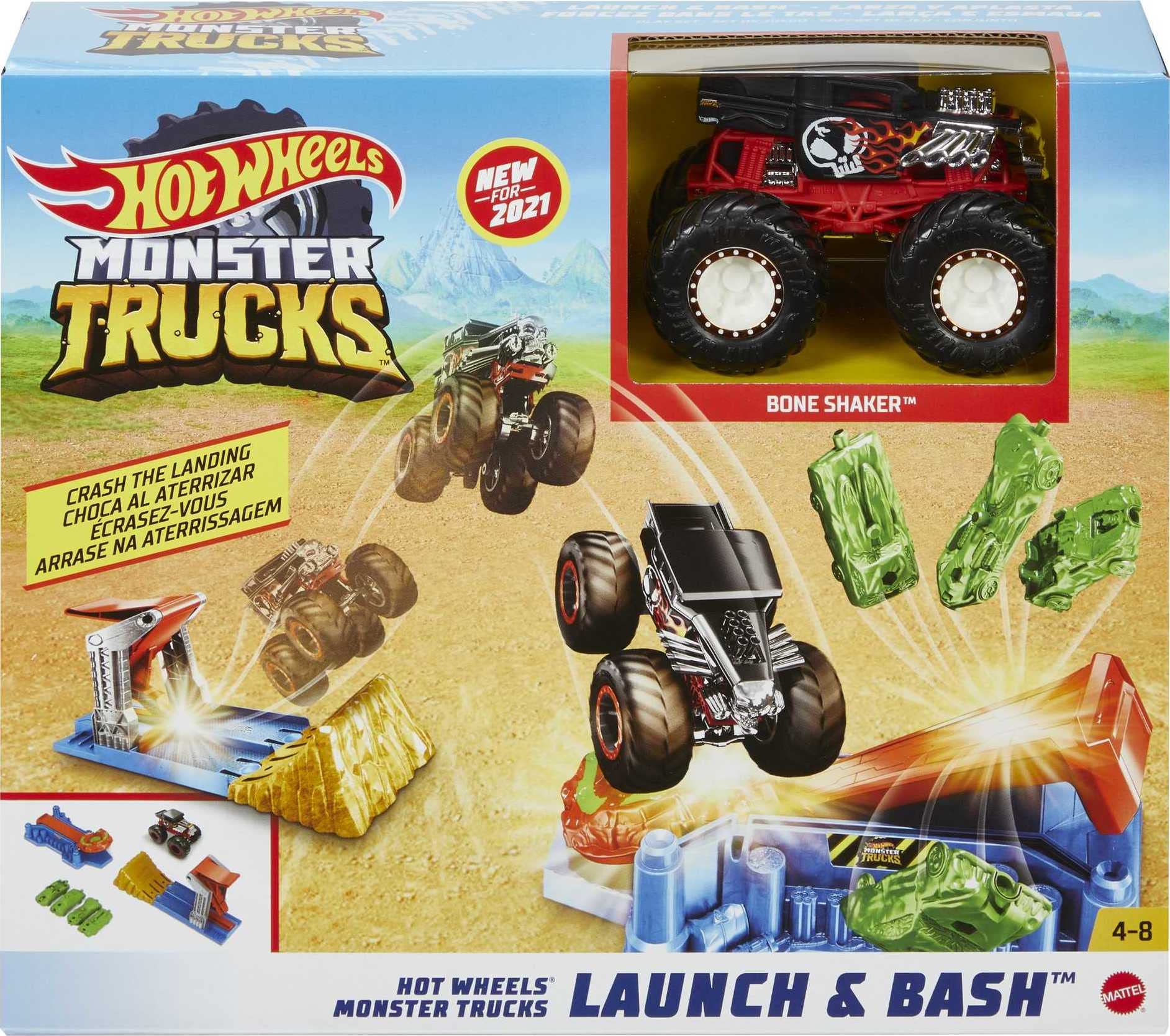 Hot Wheels epic-crash-action scene invites repeat battles and fun.
