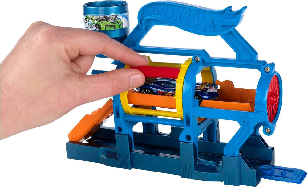 Hot Wheels Turbo Jet Car Wash Playset haunted house focus enables spooky storytelling during racing