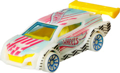 Hot Wheels collection-friendly set encourages experimentation with track layouts.