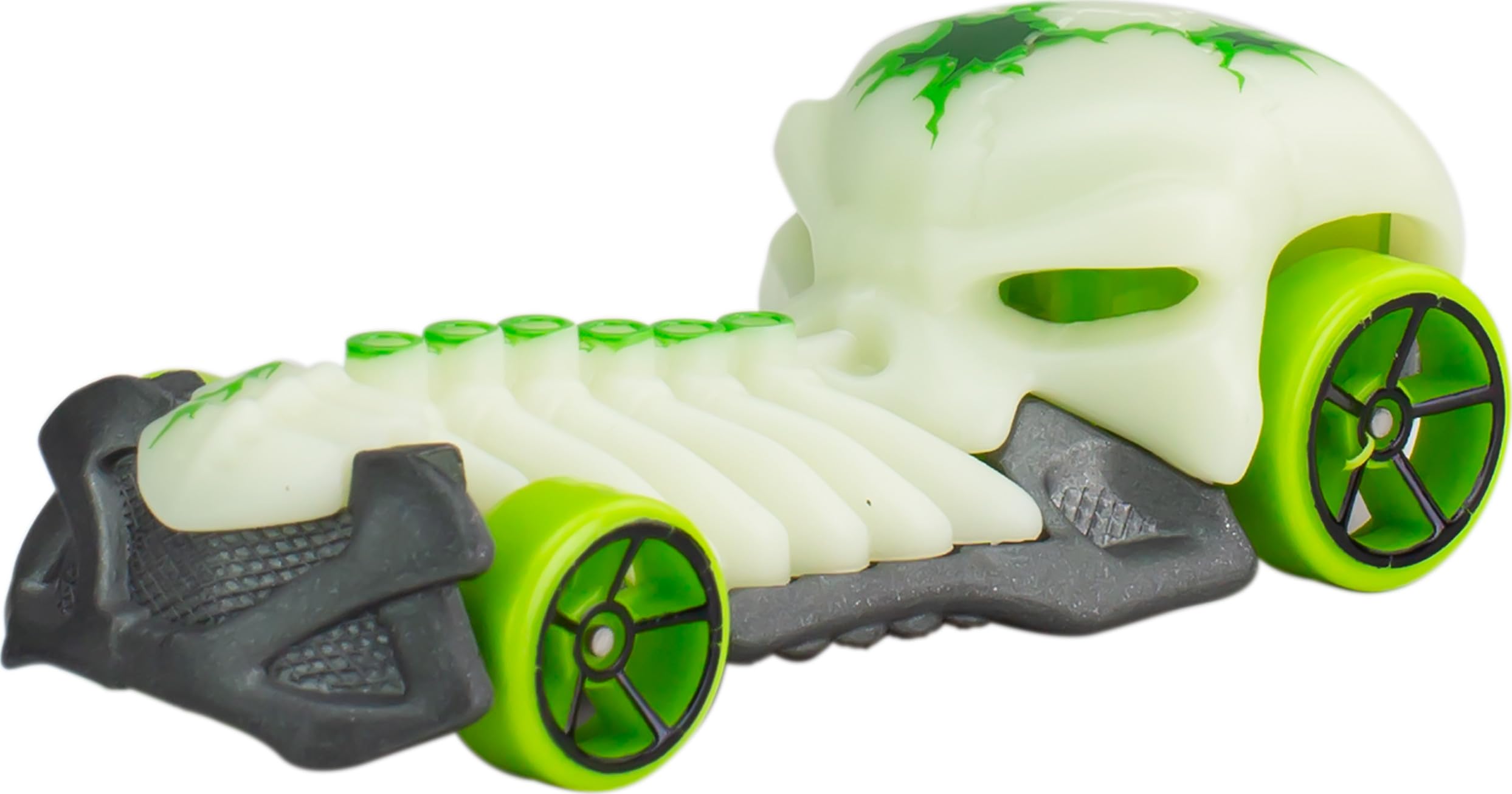 Hot Wheels Let's Race 5-Pack vehicle 2 highlights show-inspired details for imaginative adventures.