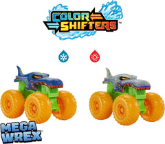 Hot Wheels clip-on water tank for interactive color-shift battle