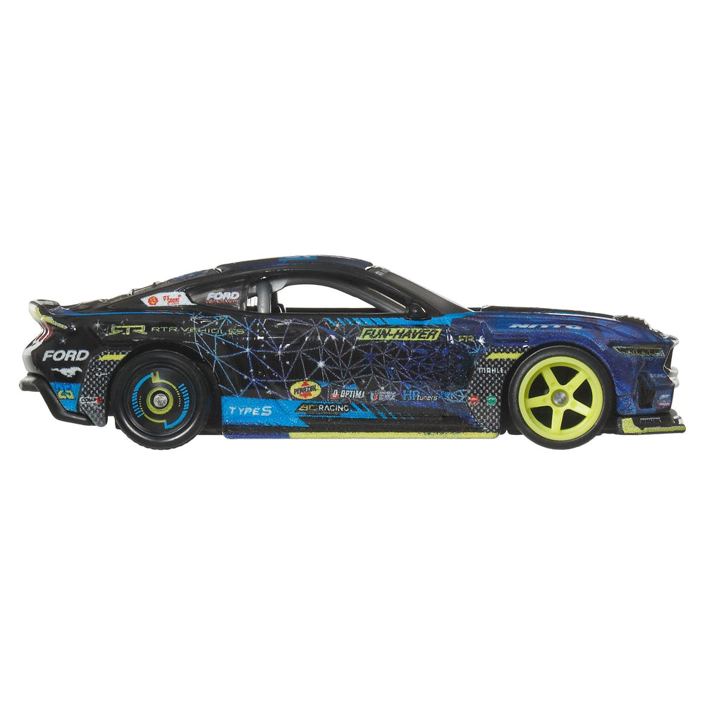 Hot Wheels Mustang RTR Real Riders tires enhance realism for play and display.