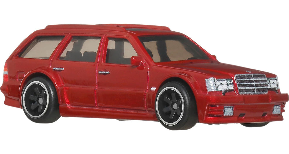 Hot Wheels Mercedes-Benz AMG E 36 Estate front view with authentic grille