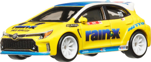 Hot Wheels Real Riders tires close-up for authentic tactile feel and enhanced realism.