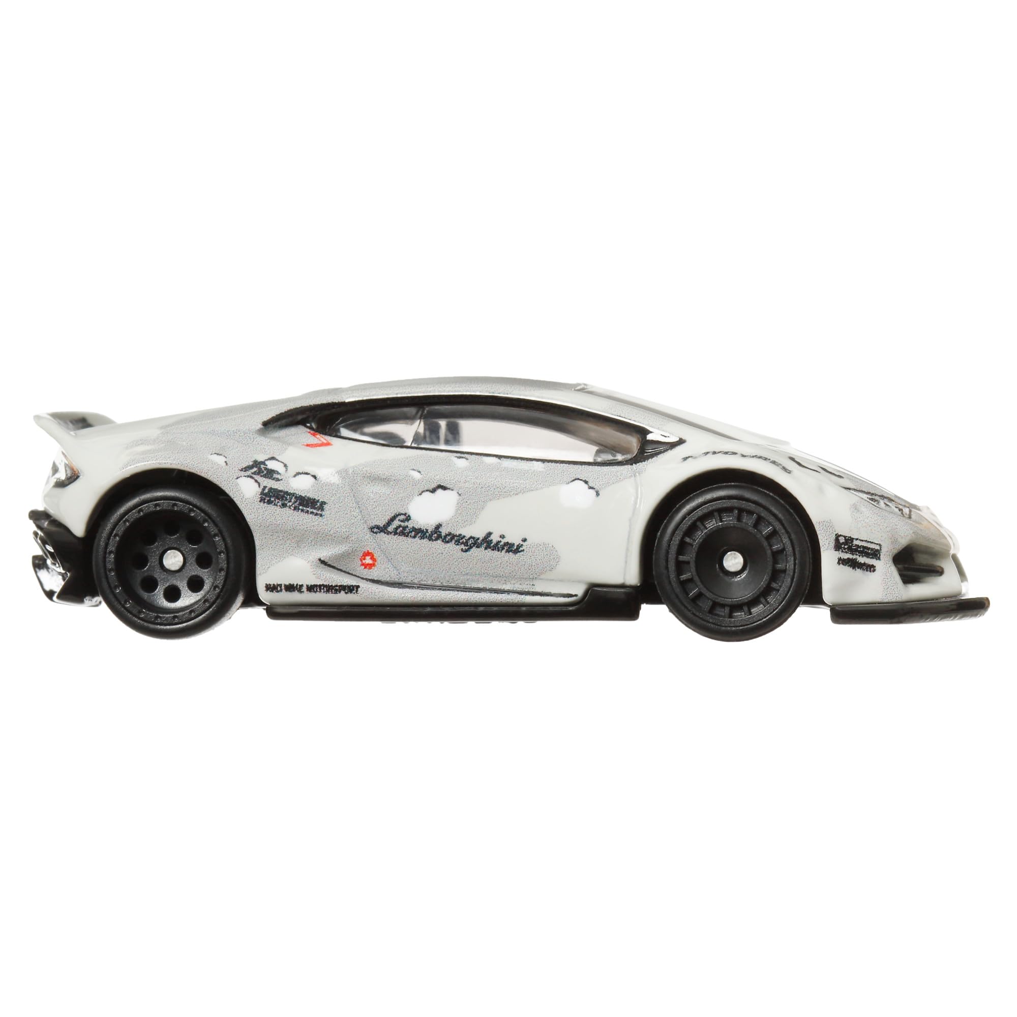 Hot Wheels Real Riders tires close-up on LB-Works Huracan.