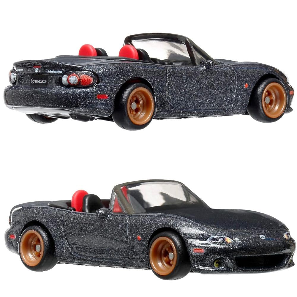 Hot Wheels RX-7 FC Pandem white model highlights authentic finish and build.