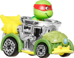 Hot Wheels RacerVerse driver detail showcasing authentic character styling