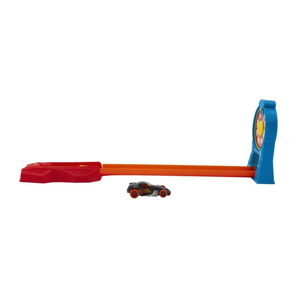 Hot Wheels Stunt-Horse Racing Set included vehicle ready for immediate action.