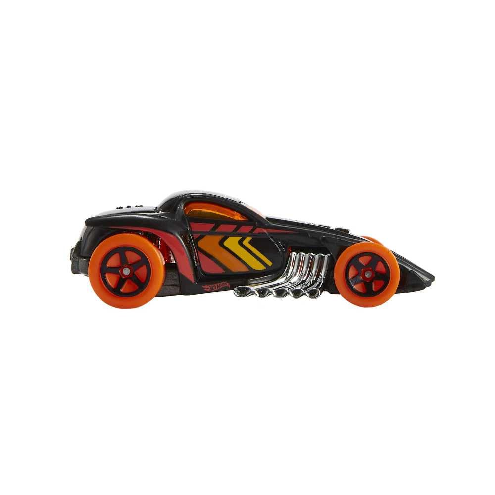 Hot Wheels Roulette wheel demonstrates spinning gameplay and scoring opportunities.